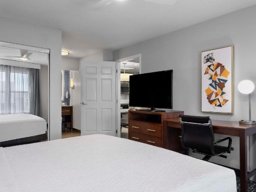 Homewood Suites Columbus - Airport - image 19