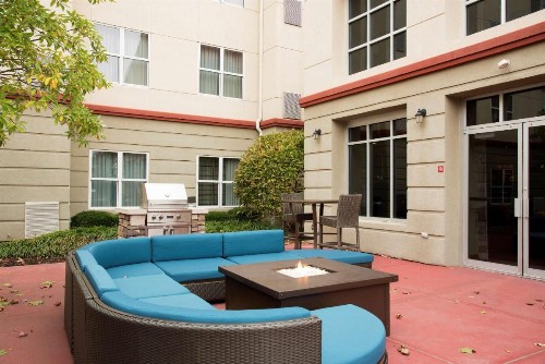 Homewood Suites Columbus - Airport - image 2