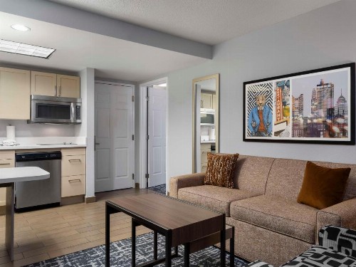 Homewood Suites Columbus - Airport - image 29