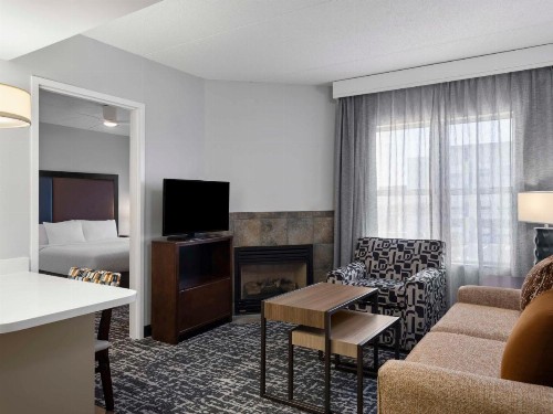 Homewood Suites Columbus - Airport - image 33
