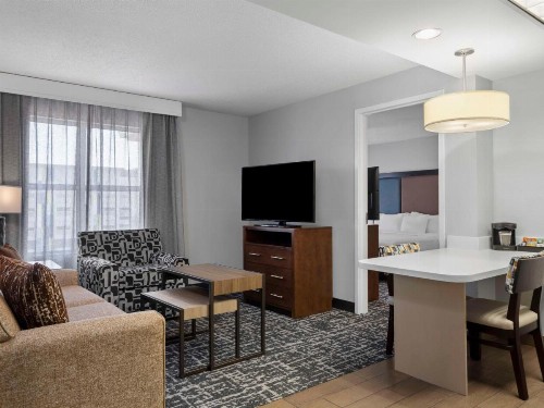 Homewood Suites Columbus - Airport - image 39