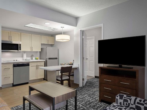 Homewood Suites Columbus - Airport - image 43