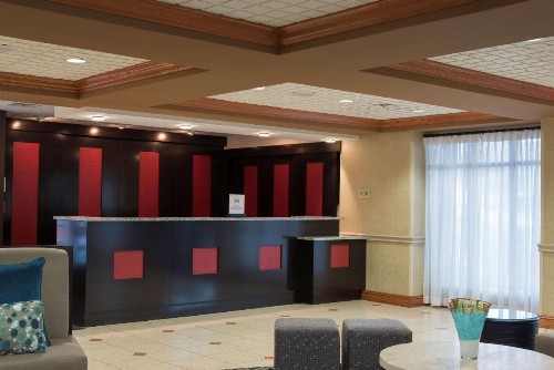Homewood Suites Columbus - Airport - image 6