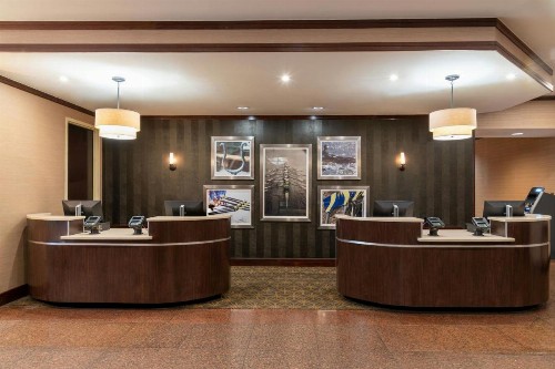 DoubleTree Suites by Hilton Columbus - image 28