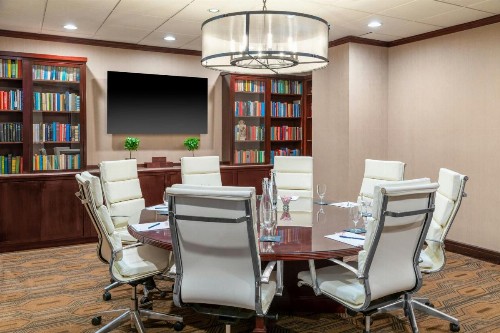DoubleTree Suites by Hilton Columbus - image 45