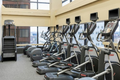 DoubleTree Suites by Hilton Columbus - image 6