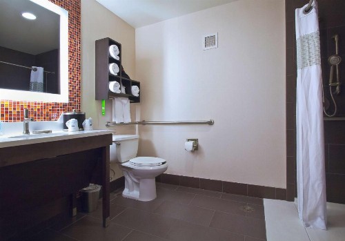 Hampton Inn & Suites Columbus-Downtown Ohio - image 10