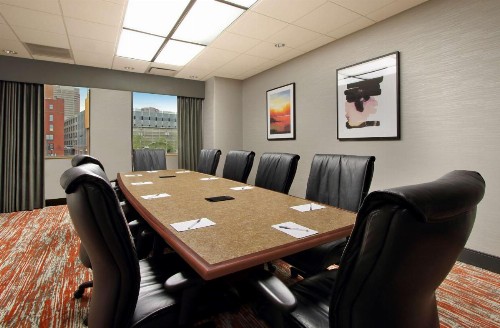 Hampton Inn & Suites Columbus-Downtown Ohio - image 15