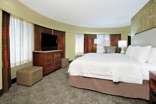 Hampton Inn & Suites Columbus-Downtown Ohio - image 16