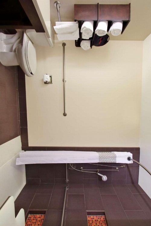 Hampton Inn & Suites Columbus-Downtown Ohio - image 18