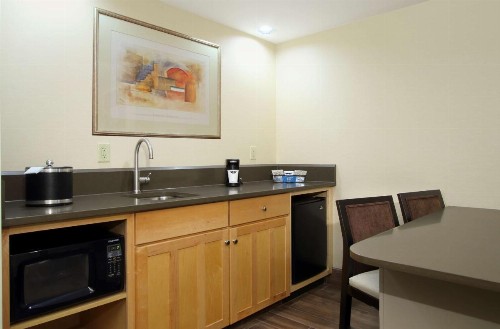 Hampton Inn & Suites Columbus-Downtown Ohio - image 43