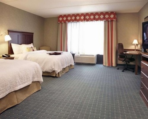 Hampton Inn & Suites Columbus Polaris - image 22
