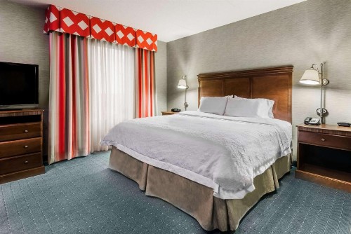 Hampton Inn & Suites Columbus Polaris - image 23