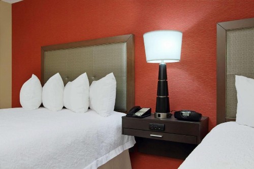 Hampton Inn Columbus-International Airport - image 28