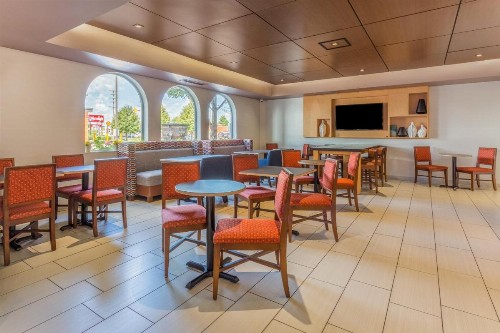 Holiday Inn Express Columbus - Ohio Expo Center an IHG Hotel - image 15