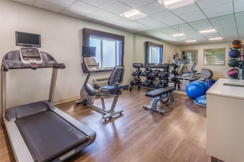 Holiday Inn Express Columbus - Ohio Expo Center an IHG Hotel - image 2