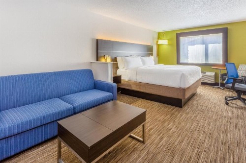 Holiday Inn Express Columbus - Ohio Expo Center an IHG Hotel - image 4