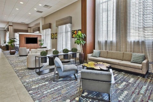 Embassy Suites Columbus - Airport - image 12