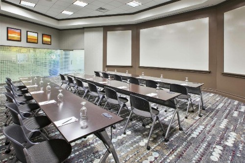 Embassy Suites Columbus - Airport - image 14