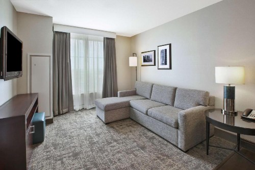 Embassy Suites Columbus - Airport - image 22