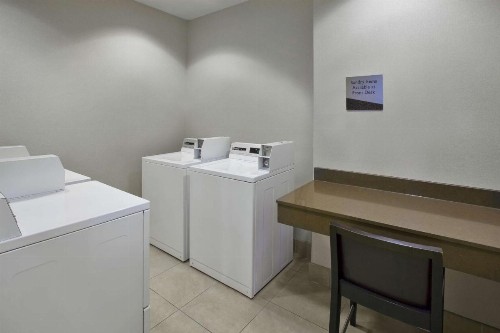 Embassy Suites Columbus - Airport - image 32