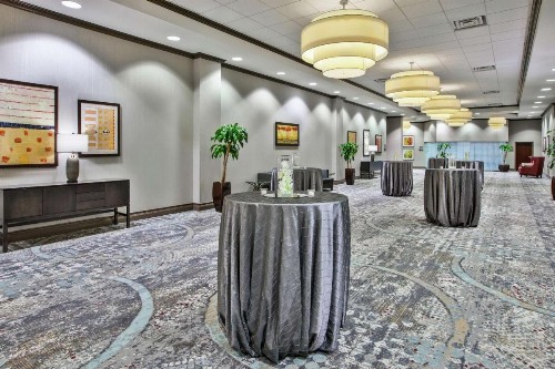 Embassy Suites Columbus - Airport - image 39