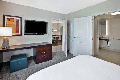 Embassy Suites Columbus - Airport - image 7
