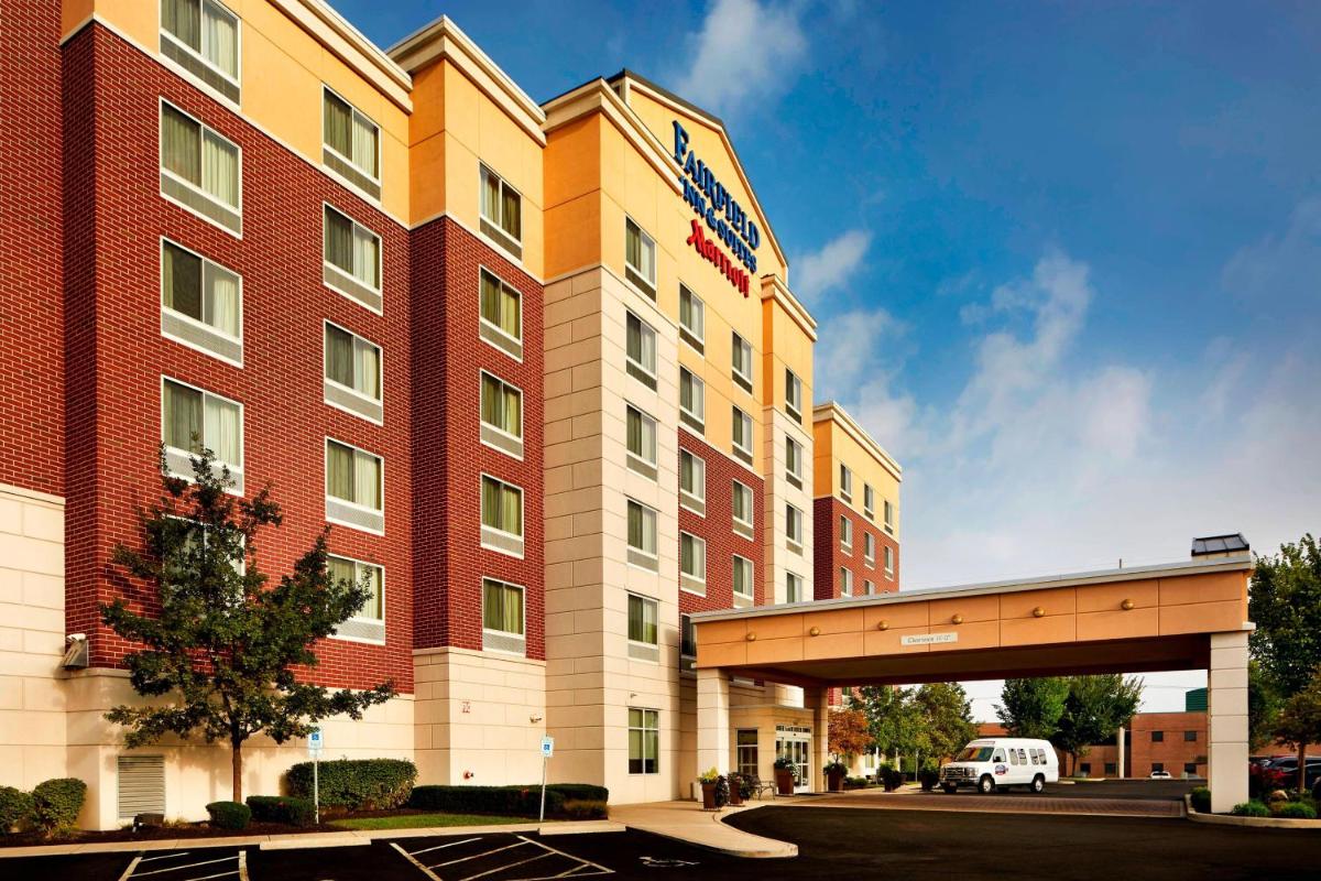 Fairfield Inn and Suites Columbus Polaris - image 2