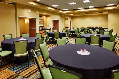 Fairfield Inn and Suites Columbus Polaris - image 21
