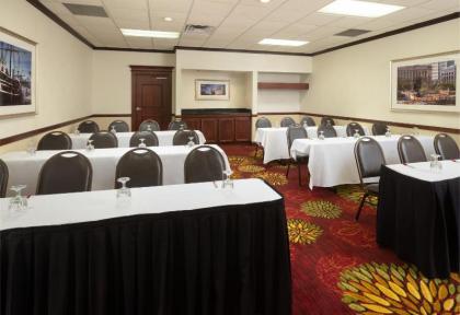 Columbus Airport Marriott - image 8