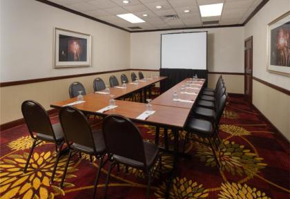 Columbus Airport Marriott - image 11