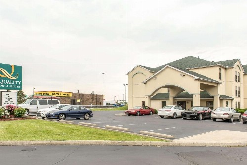 Quality Inn & Suites Columbus - image 28