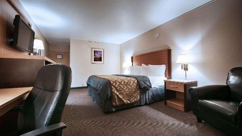 Magnuson Grand Columbus North - image 5