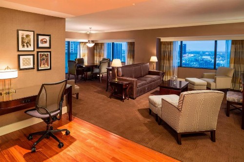 Sheraton Columbus Hotel at Capitol Square - image 26