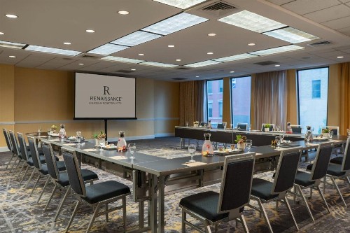 Renaissance Columbus Downtown Hotel - image 25