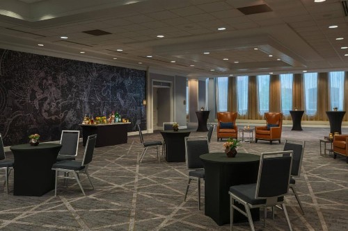 Renaissance Columbus Downtown Hotel - image 28