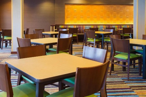 Fairfield Inn & Suites Columbus OSU - image 3