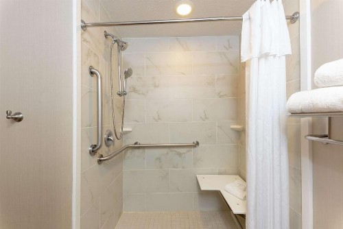 Homewood Suites by Hilton Columbus/Polaris - image 25