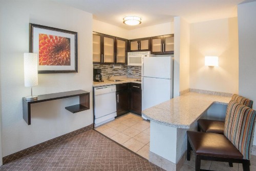 Staybridge Suites Columbus-Airport an IHG Hotel - image 2