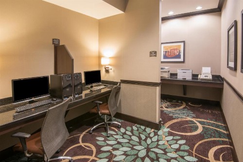 Staybridge Suites Columbus-Airport an IHG Hotel - image 22