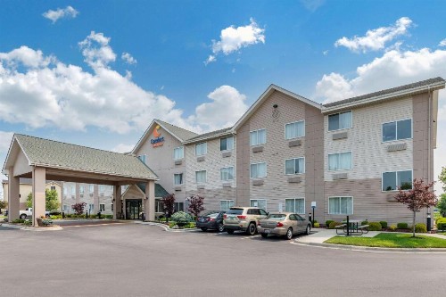 Comfort Suites Columbus West - Hilliard - image 2