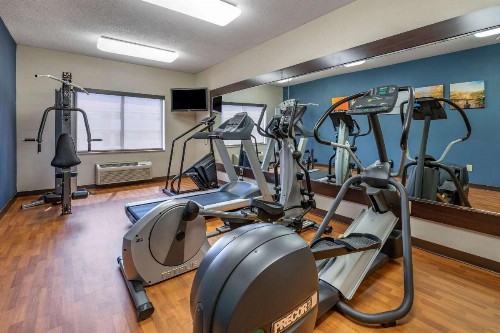 Comfort Suites Columbus West - Hilliard - image 28