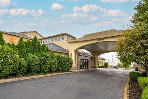 Comfort Suites Columbus - image 28