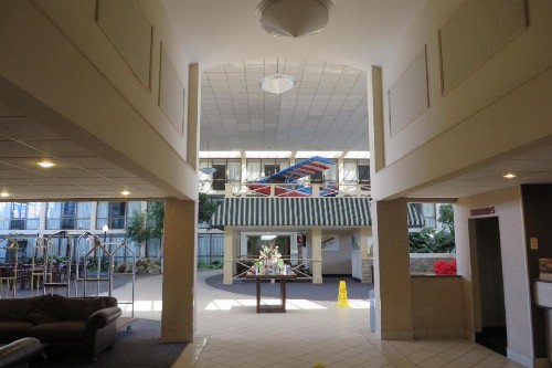 Days Inn by Wyndham Columbus Airport - image 23