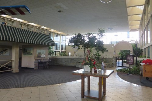Days Inn by Wyndham Columbus Airport - image 30
