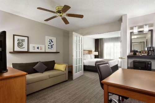 Country Inn & Suites by Radisson Columbus Airport OH - image 5