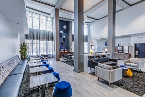 Holiday Inn Express Hotel & Suites Ohio State University- OSU Medical Center an IHG Hotel - image 3