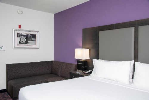 Holiday Inn Express & Suites Columbus - Polaris Parkway / COLUMBUS an IHG Hotel - image 23