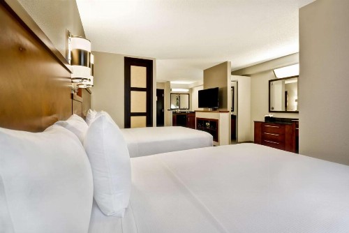 Hyatt Place Columbus Worthington - image 13