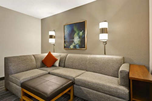 Hyatt Place Columbus Worthington - image 4